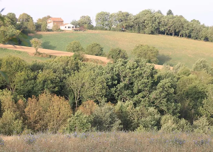 Hébergement de vacances Pour Les Amoureux De La Nature. Saint-Cirgue
