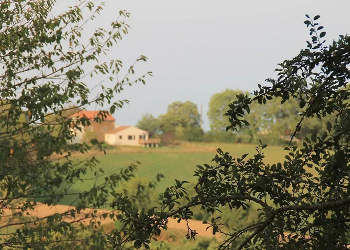 Hébergement de vacances Pour Les Amoureux De La Nature. Saint-Cirgue